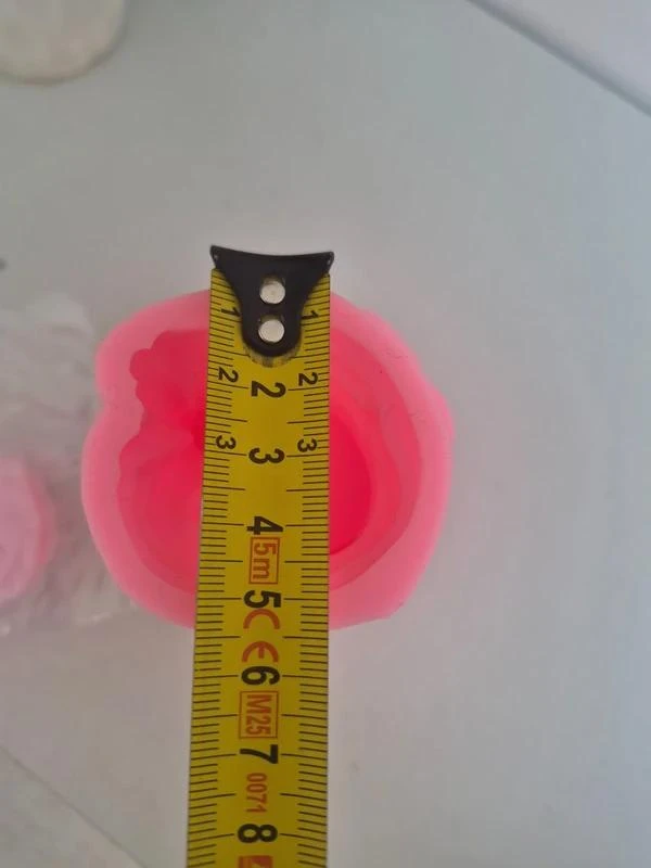 Molde de silicona rosa con diseño de flor de 10cm y soporte de teléfono con ventosa – photo 7
